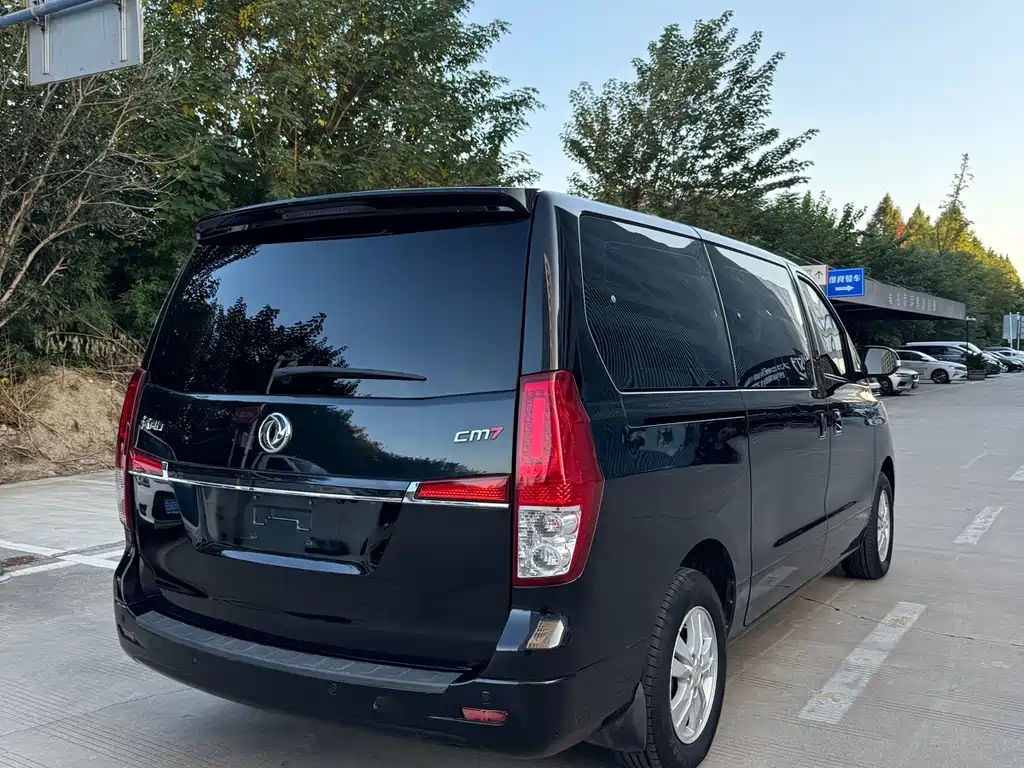 DONGFENG POPULAR CM7