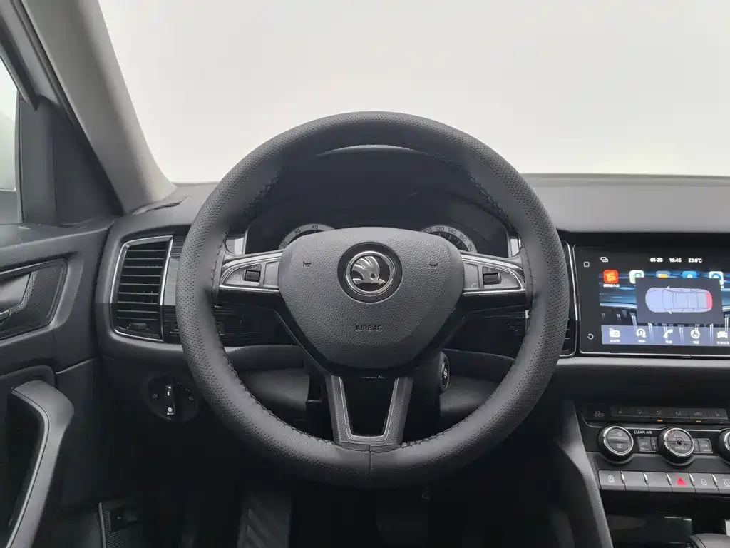 Skoda Kodiaq — миниатюра 11