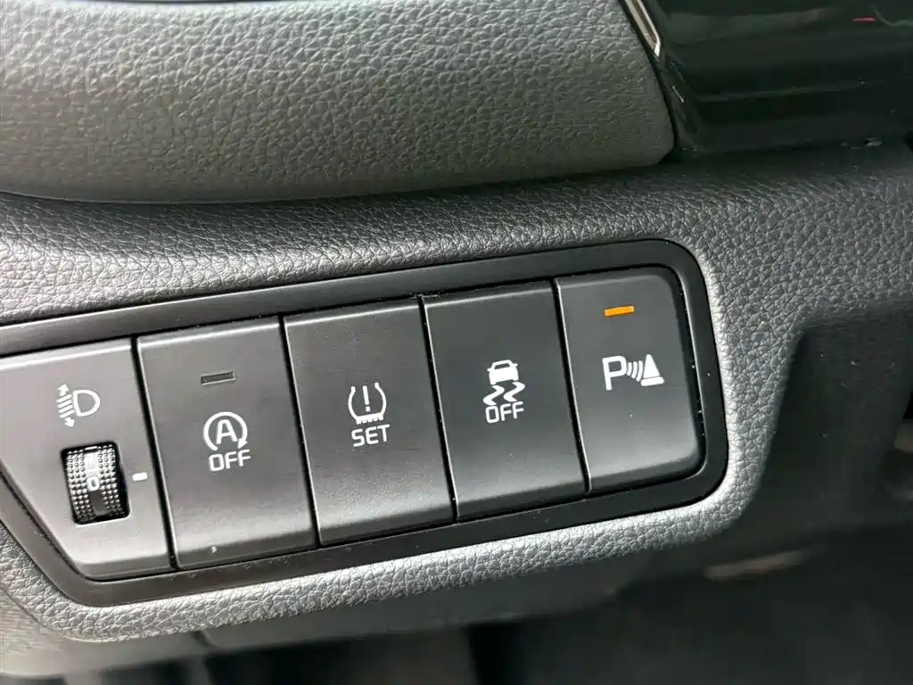 Kia Seltos 2023 1.5L CVT Luxury