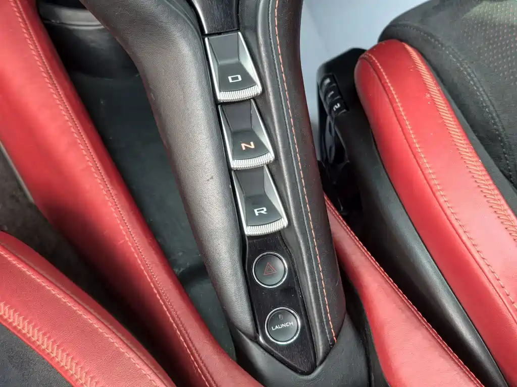McLaren 720S — миниатюра 7