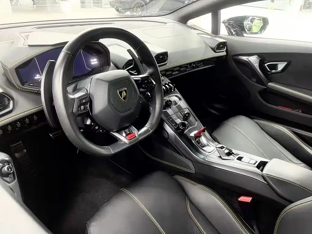 Lamborghini Huracán — миниатюра 4