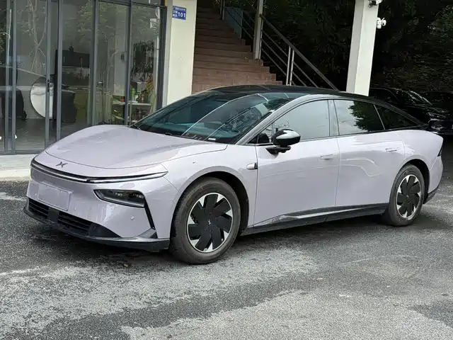 2025 Xpeng P7