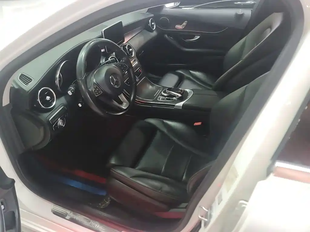 Mercedes-Benz C-Class — миниатюра 15