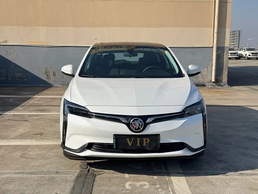 BUICK SLIGHTLY BLUE 6