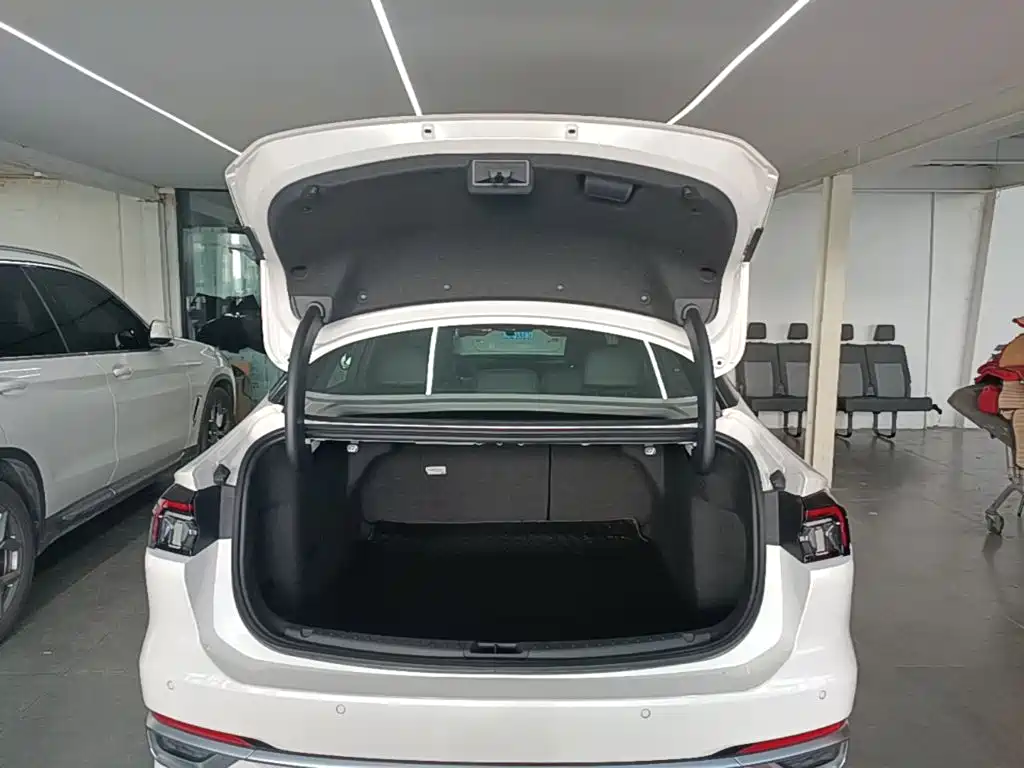 Ford Mondeo — миниатюра 19