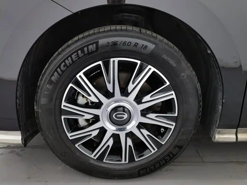 GAC Motor Trumpchi E9 — миниатюра 17
