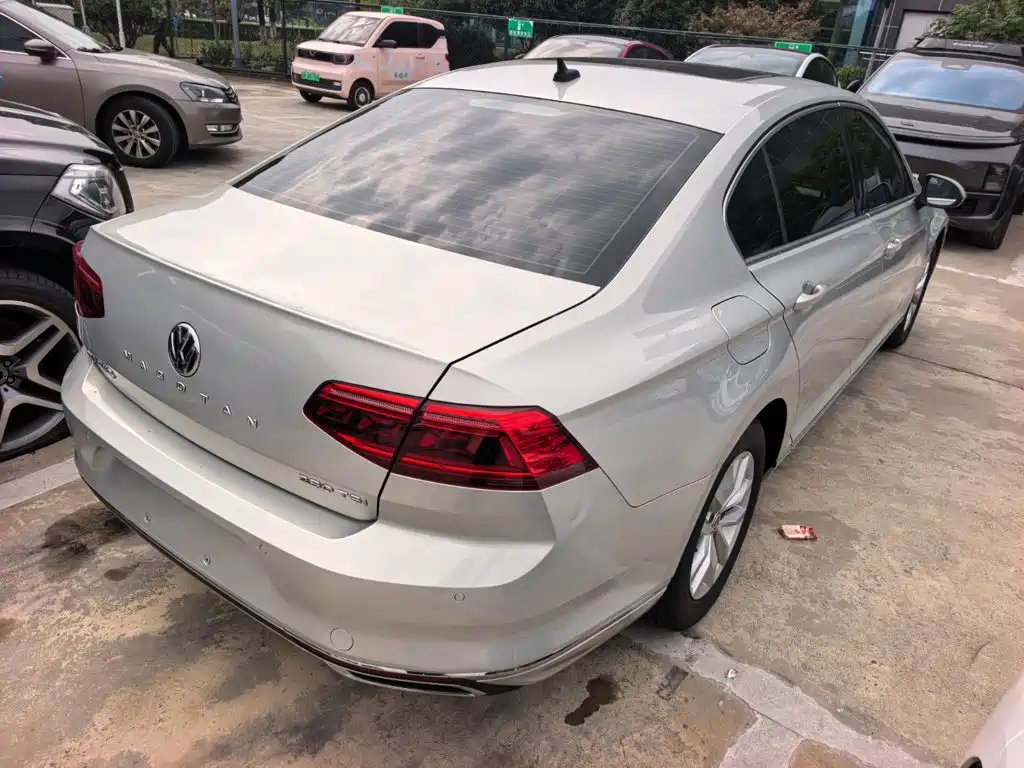 Volkswagen Magotan — миниатюра 6
