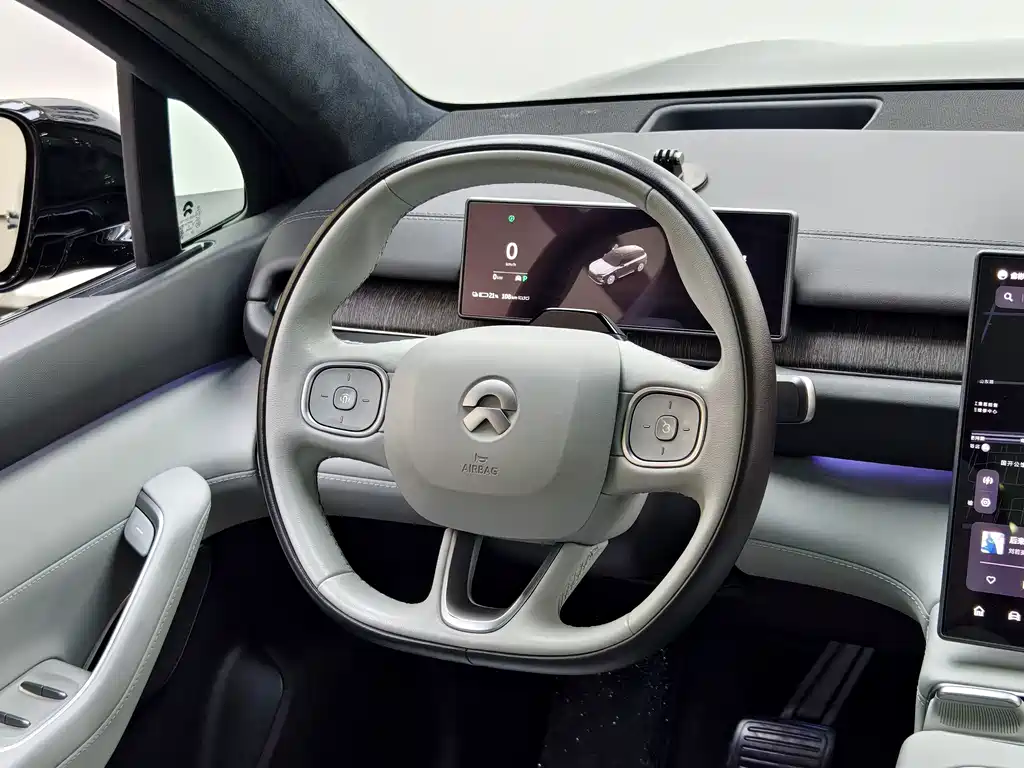NIO ES6 — миниатюра 14