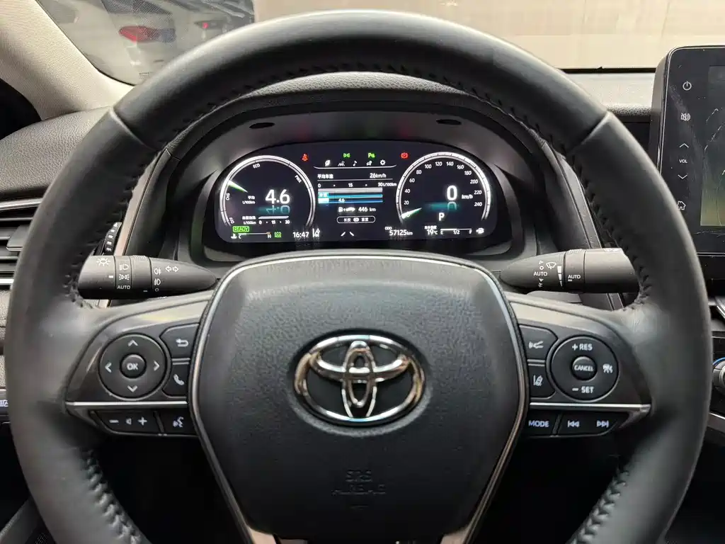 Toyota Camry 2021 2.5HG Luxury