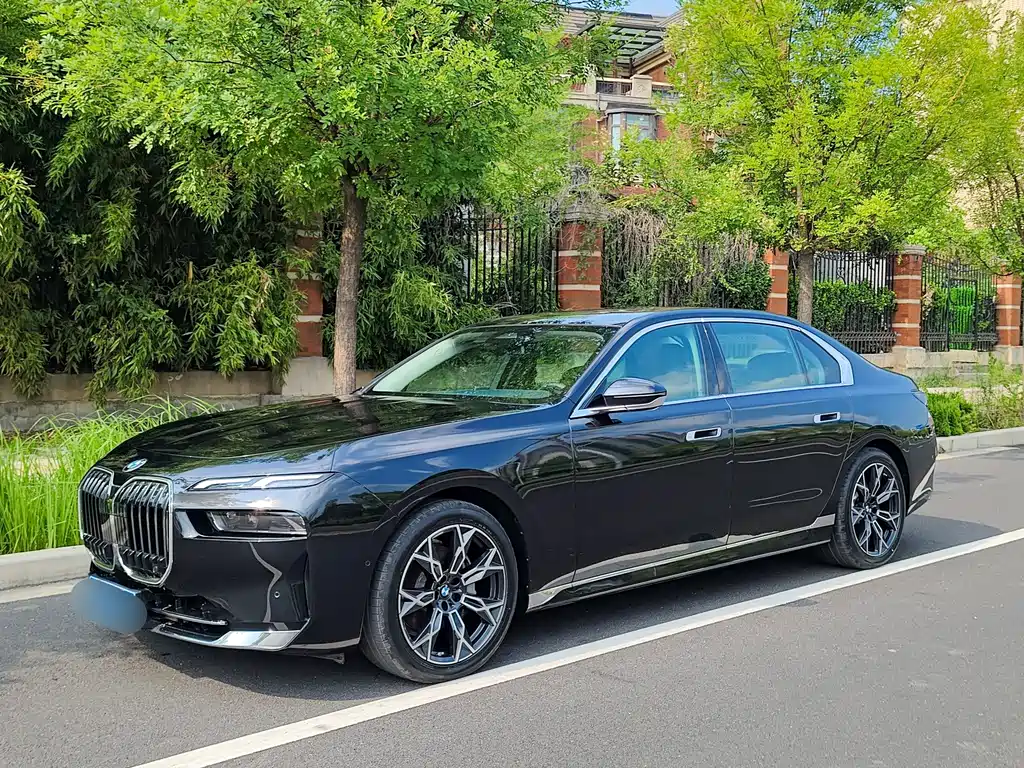 2023 BMW 7er - zdjęcie 1 z 23