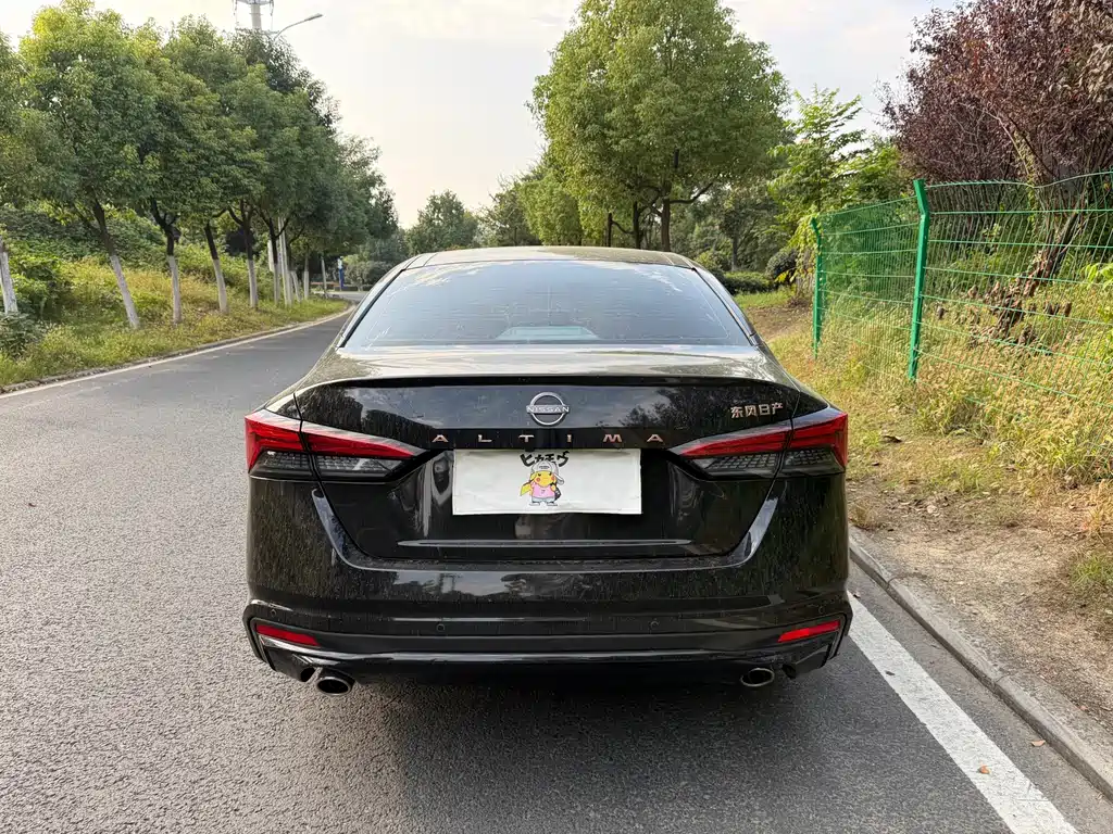 Nissan Teana — миниатюра 12
