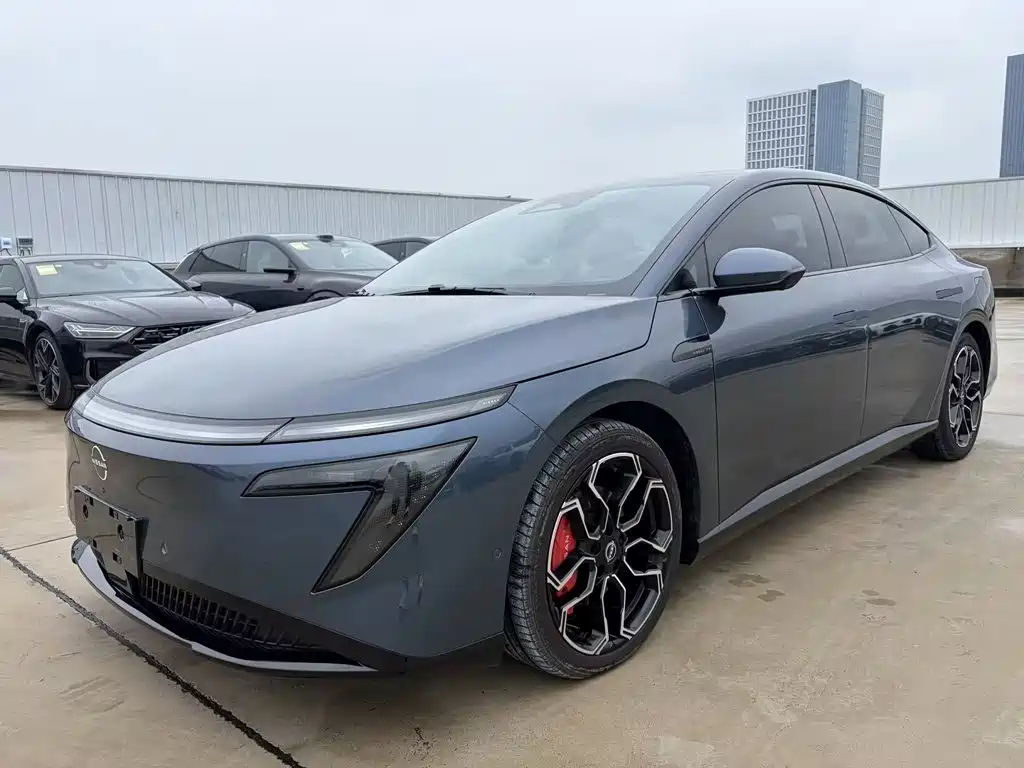 Nissan N7