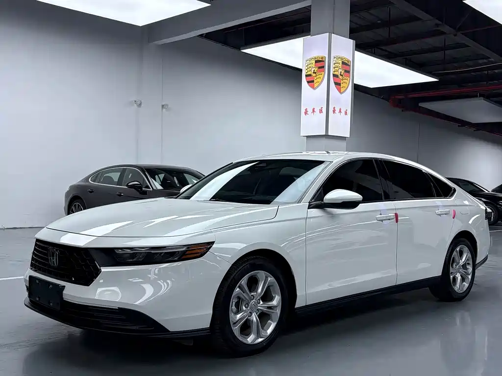 Honda Accord 2023