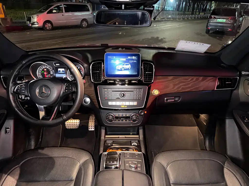 Mercedes-Benz GLE AMG — миниатюра 6