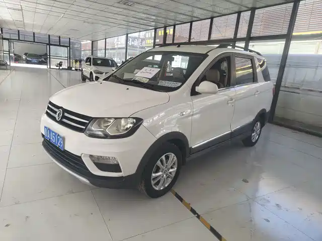 Dongfeng Fengon Fengon 370