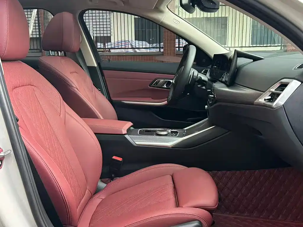BMW 3 Series — миниатюра 17
