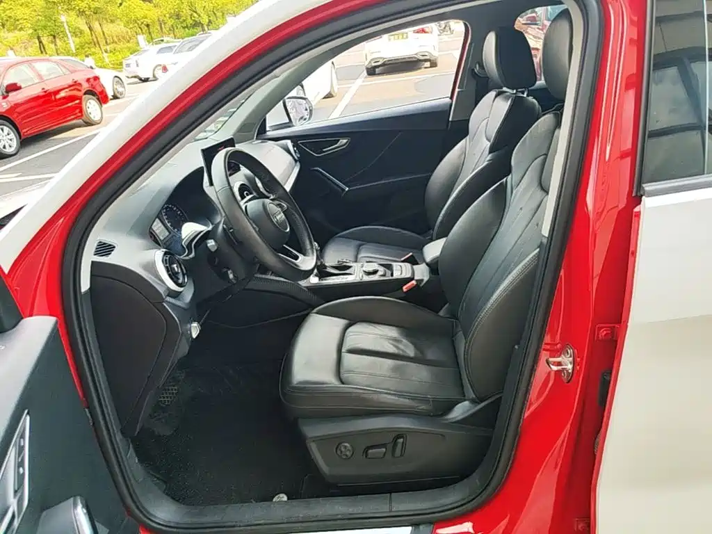 Audi Q2L — миниатюра 15