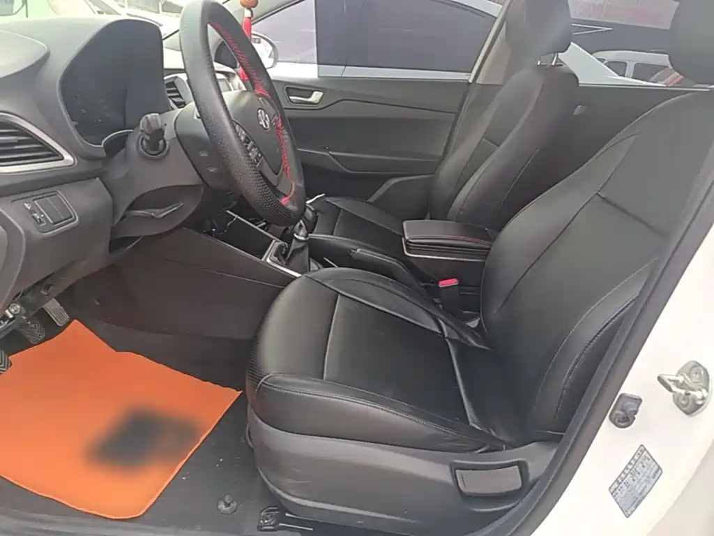 Hyundai Verna — миниатюра 15