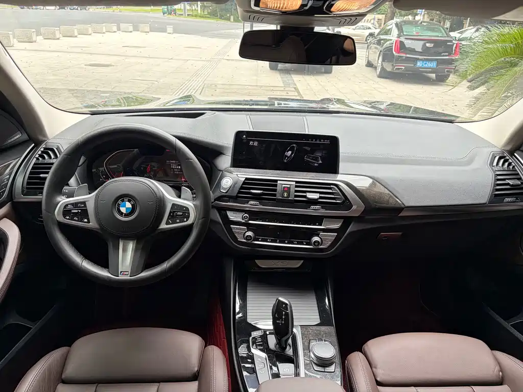 BMW X3 — миниатюра 9