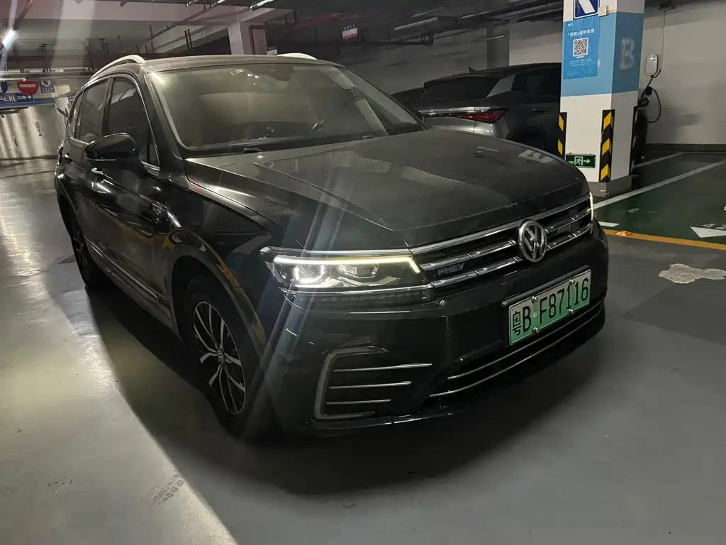 Volkswagen Tiguan L PHEV — миниатюра 3