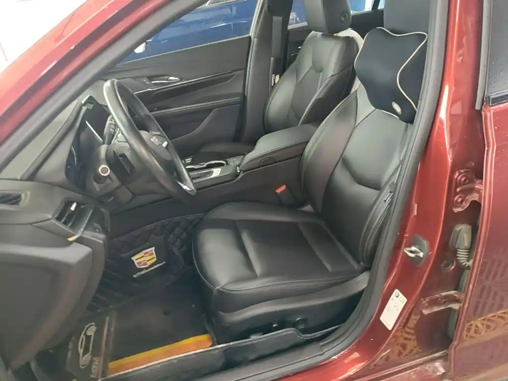Cadillac CT4 — миниатюра 15