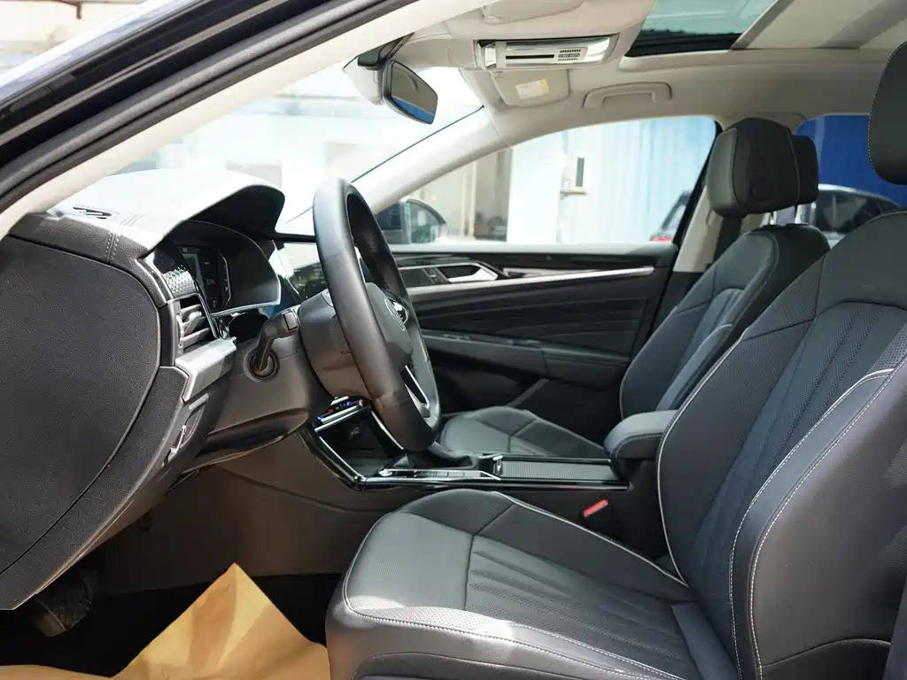 Volkswagen Passat — миниатюра 4