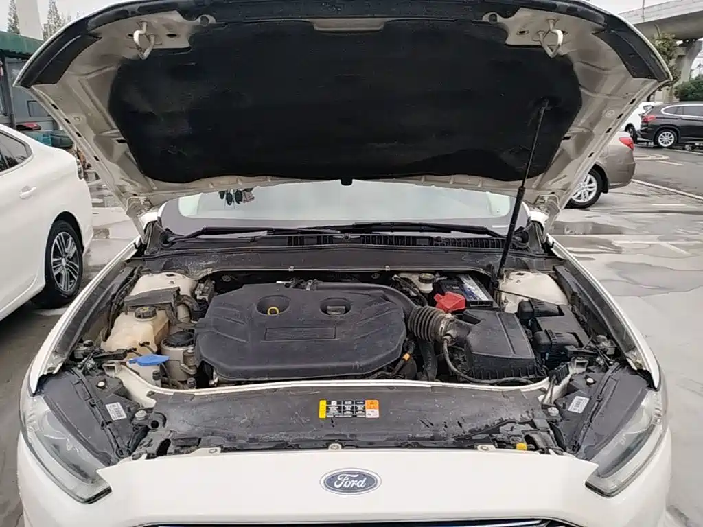 Ford Mondeo — миниатюра 20