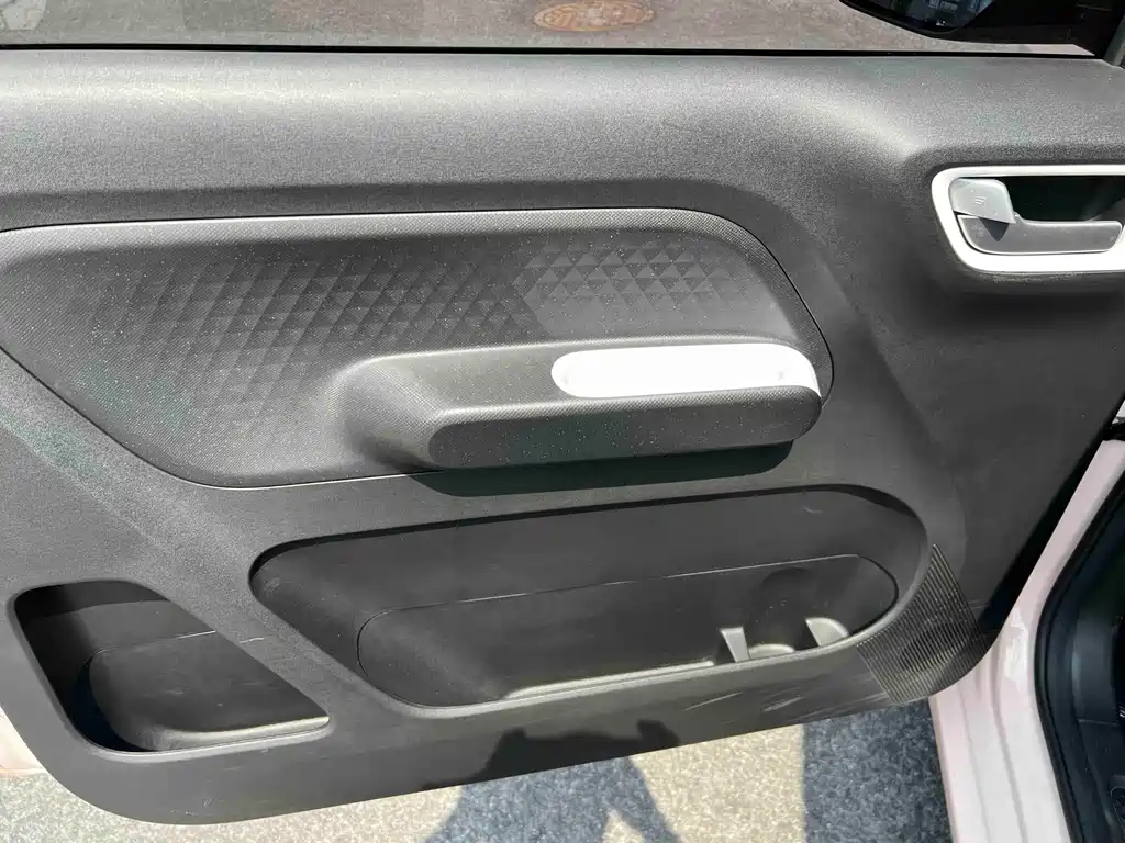 Wuling MINIEV — миниатюра 17