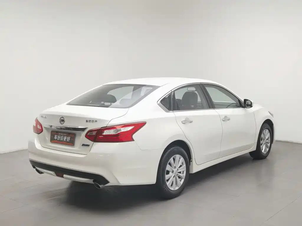 Nissan Teana — миниатюра 2