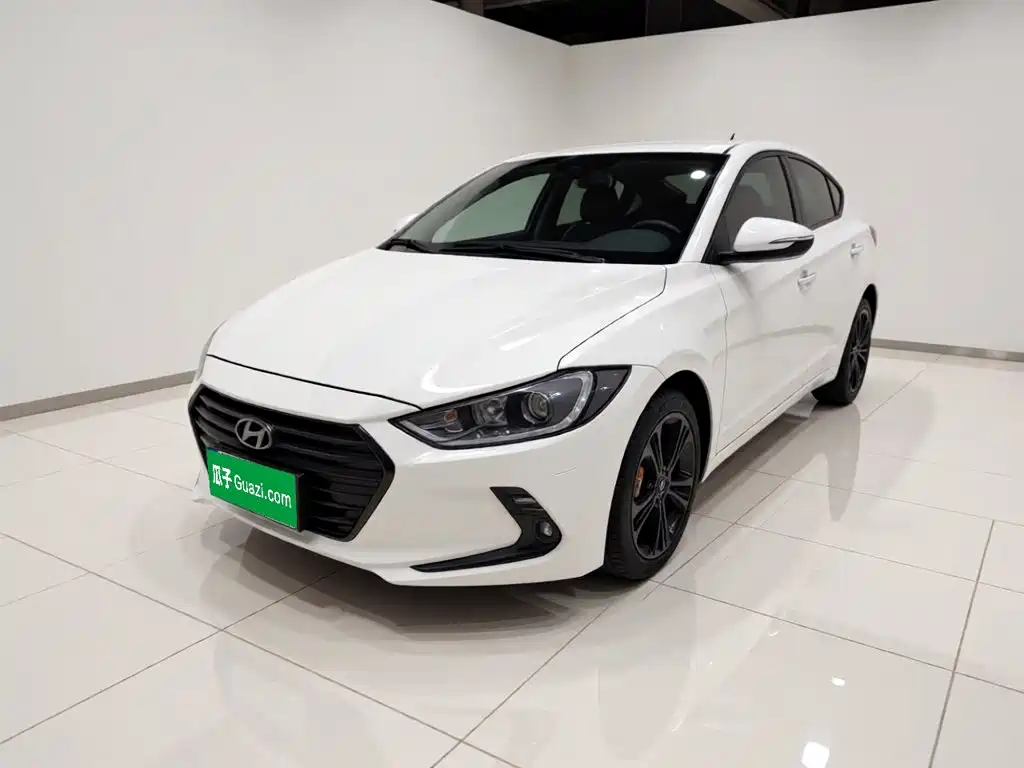 Hyundai Elantra 2018 1.4T DCT Dazzle Dynamic · Vitality Type