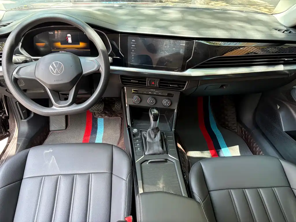 Volkswagen Passat - фото 10