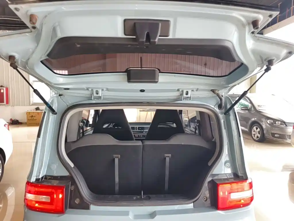 Wuling MINIEV — миниатюра 19