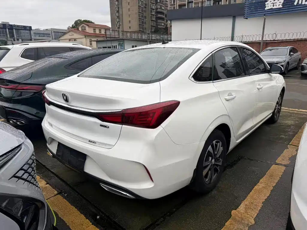 Changan Eado — миниатюра 13