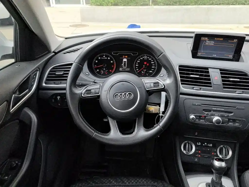 Audi Q3 — миниатюра 11