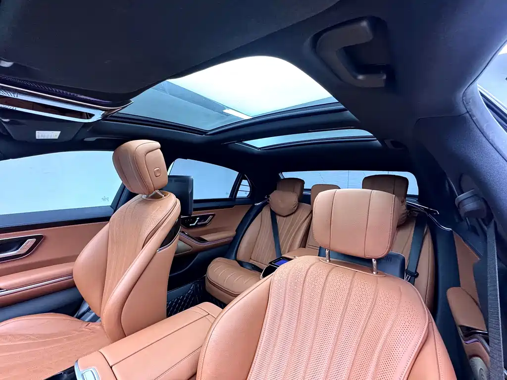 Mercedes-Benz S-Class — миниатюра 12