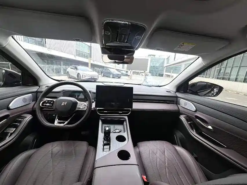 JETOUR X90 Pro 2024 2.0T DCT Luxury 7 мест