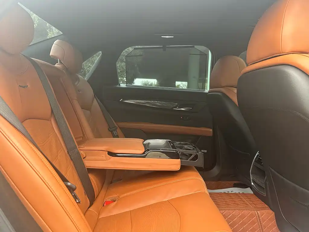 Cadillac CT6 — миниатюра 23