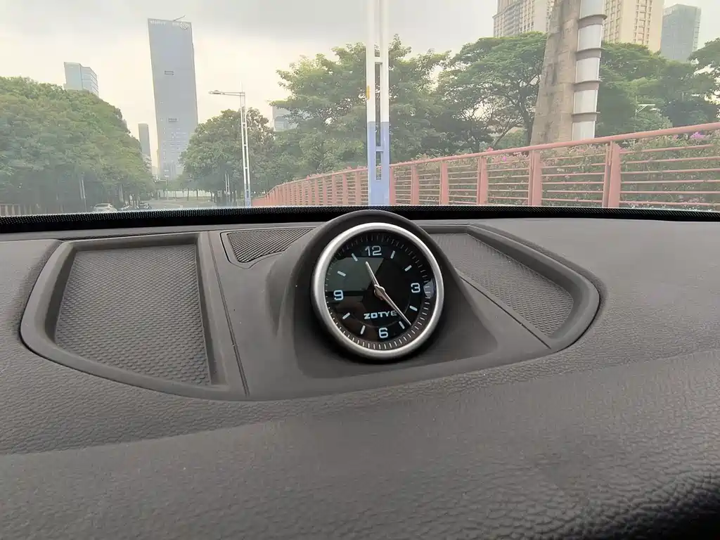 Zotye Zotye SR9 — миниатюра 18