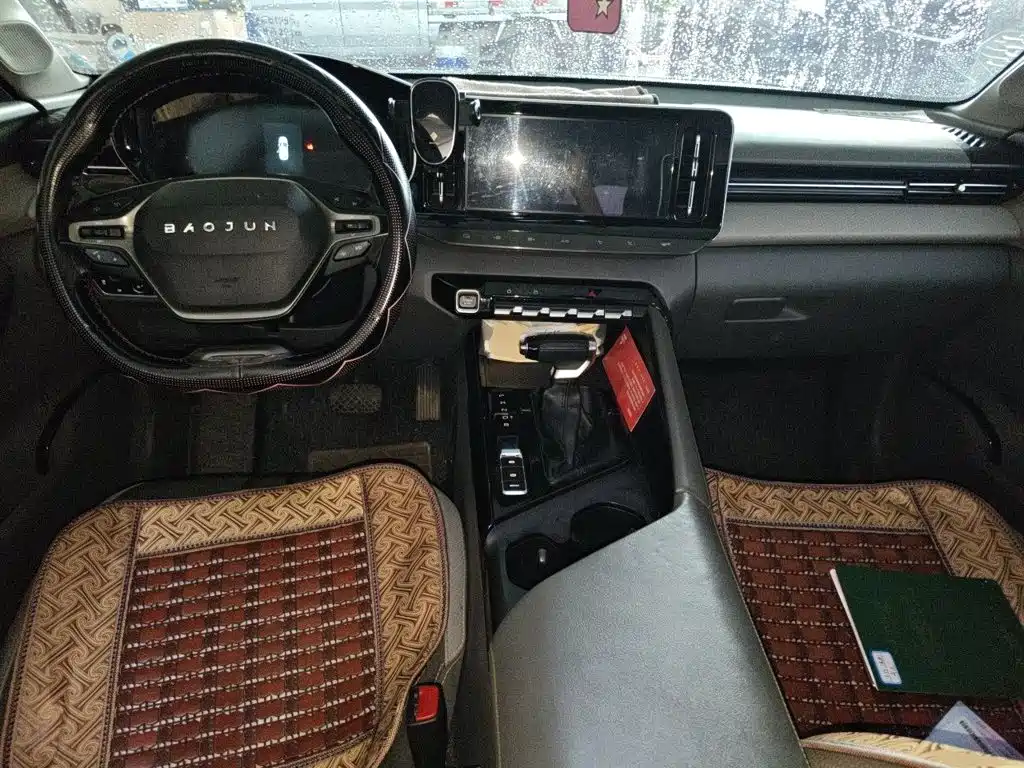 Baojun RC-5 — миниатюра 10