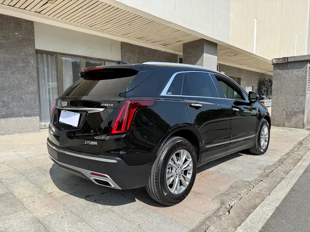 Cadillac XT5 — миниатюра 8