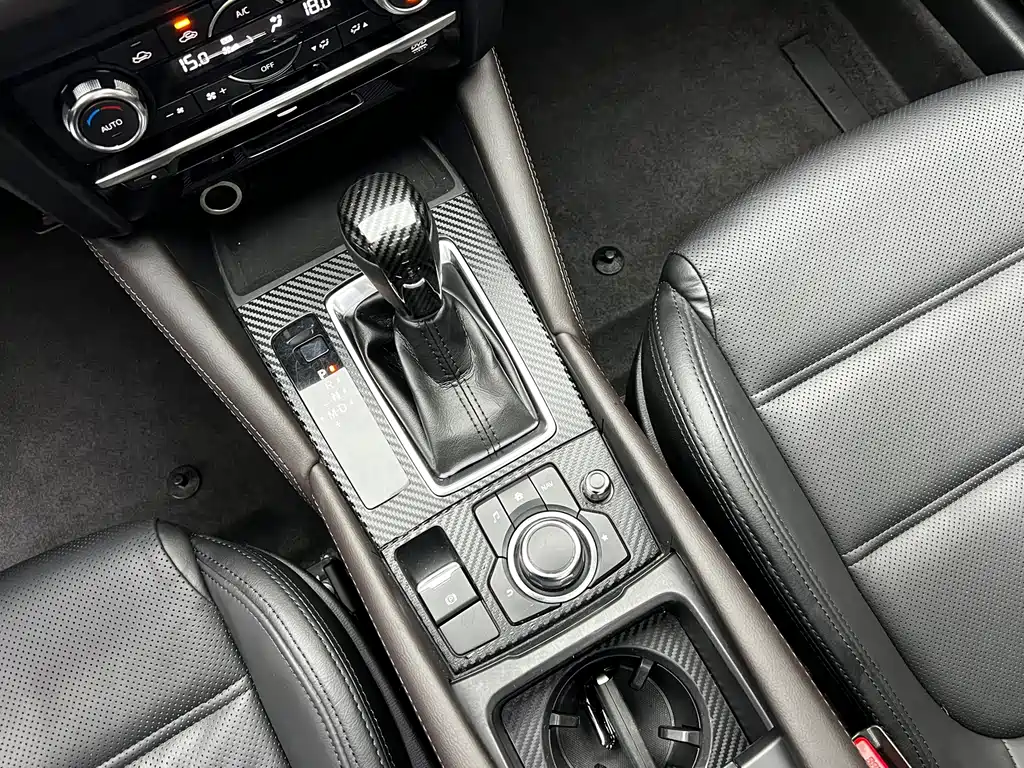 Mazda Atenza — миниатюра 15