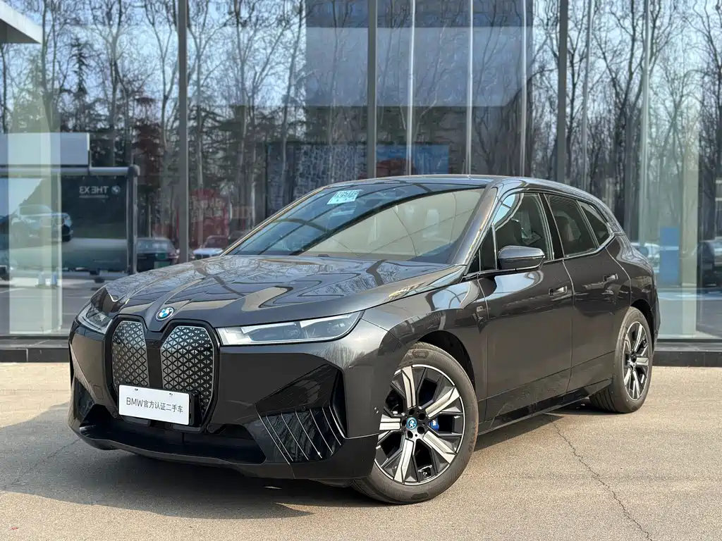 BMW 宝马iX M60 2025