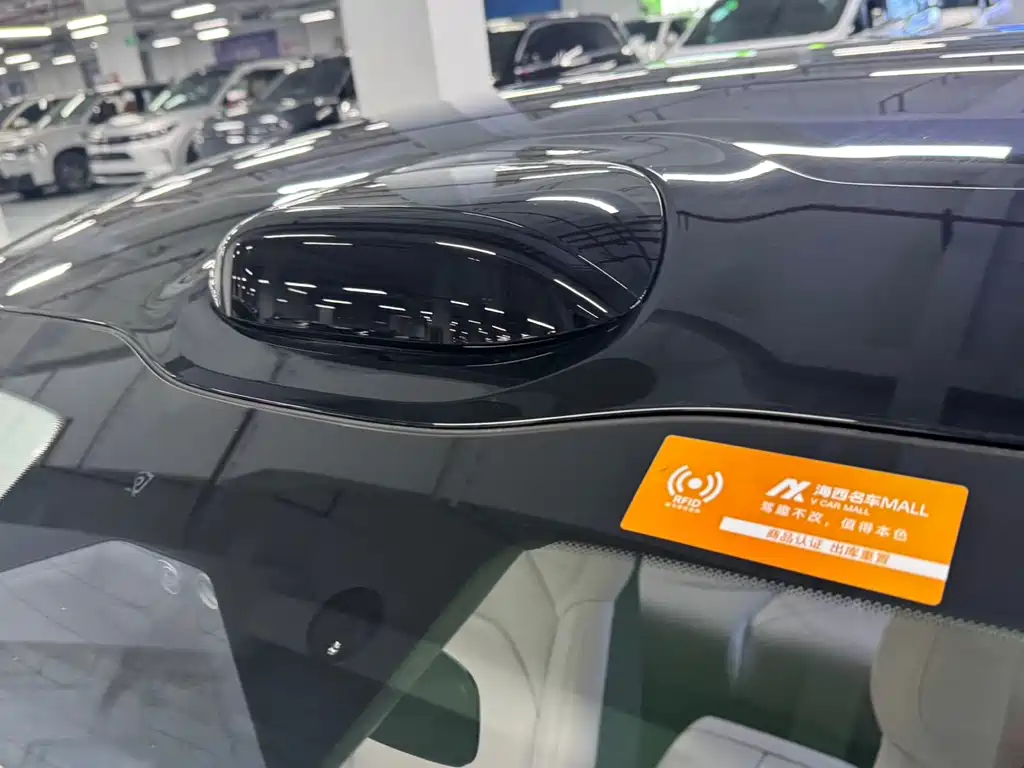 Xiaomi SU7 — миниатюра 4