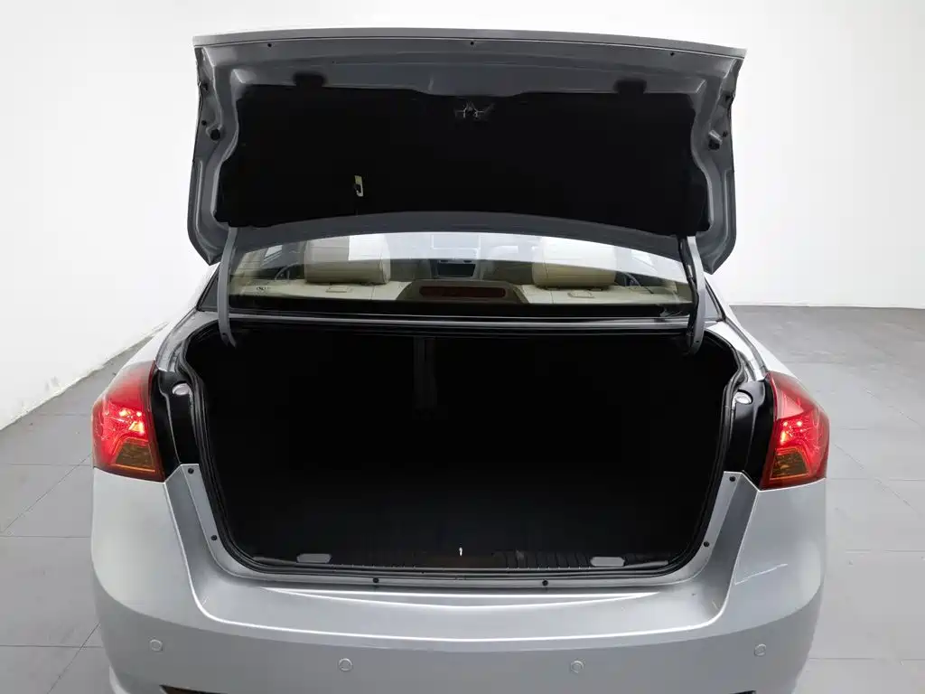 Buick Excelle — миниатюра 16