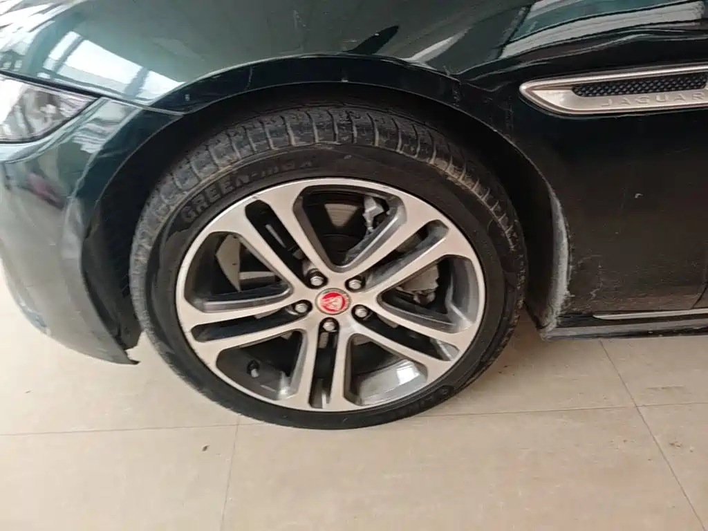 Jaguar XEL — миниатюра 23