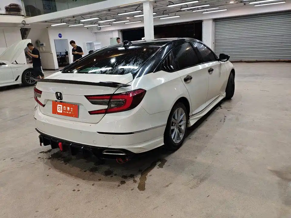 Honda Accord — миниатюра 7