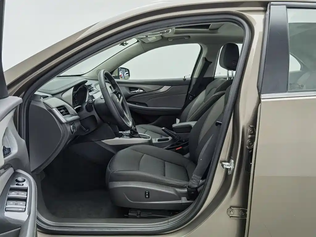 Chevrolet Malibu — миниатюра 10