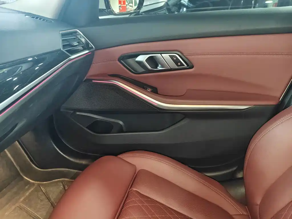 BMW 3 Series — миниатюра 6