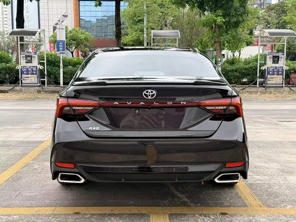 Toyota Avalon — миниатюра 11