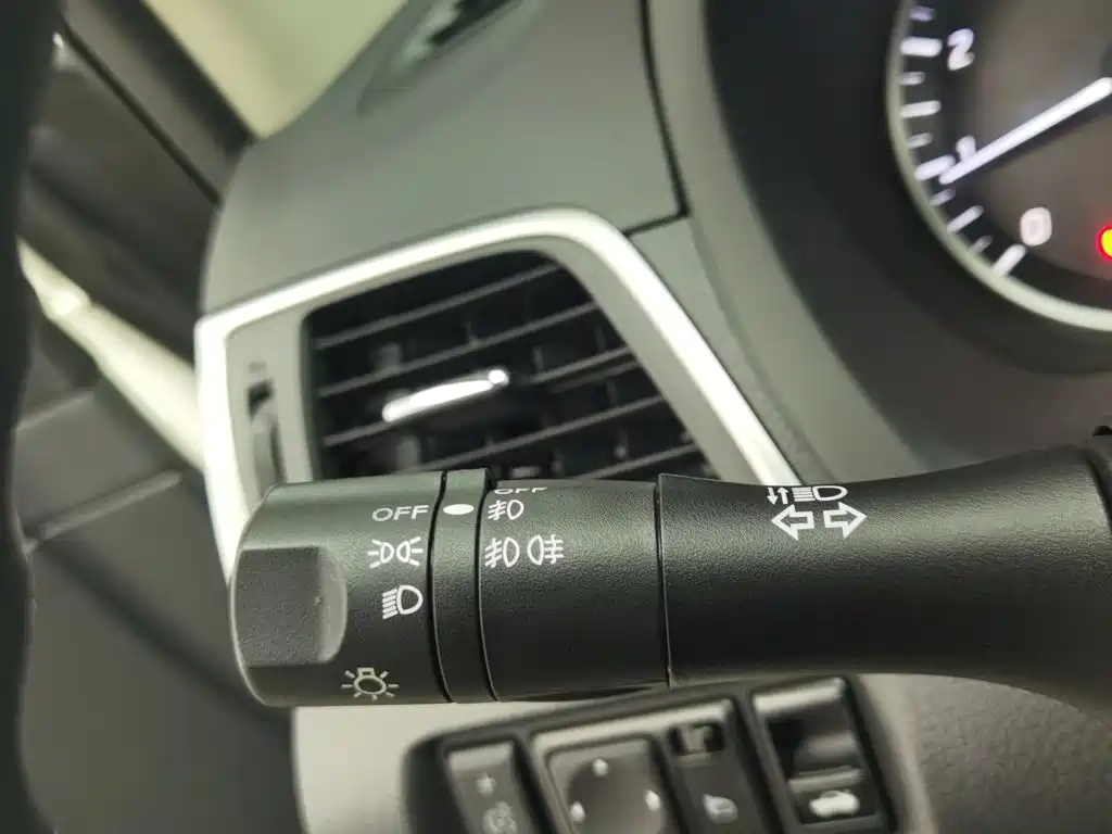 Nissan Sylphy — миниатюра 21
